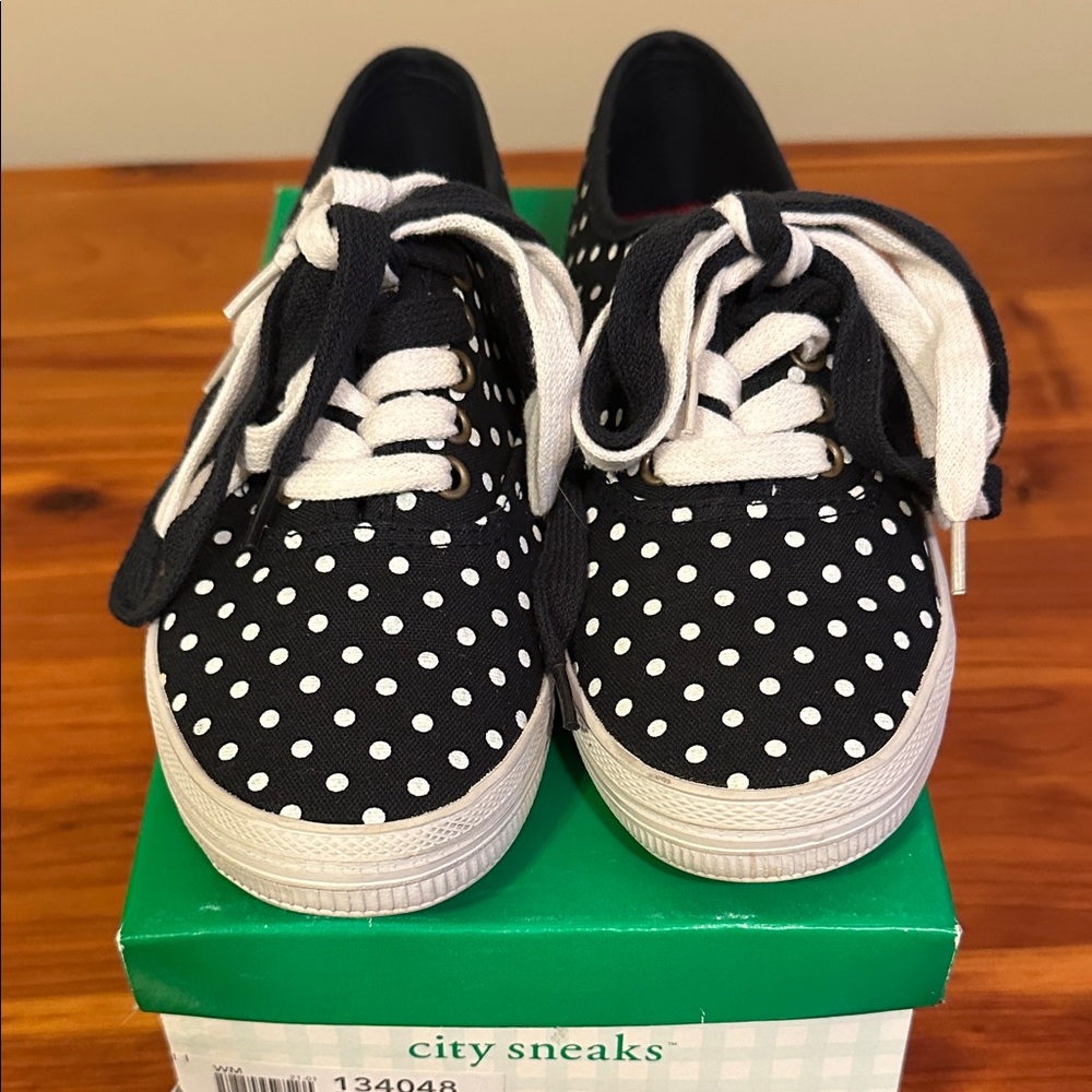 Navy/White Polka Dot Shoes